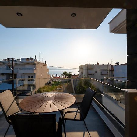 Blue Wave Luxury Suites Nea Iraklitsa 部屋 写真